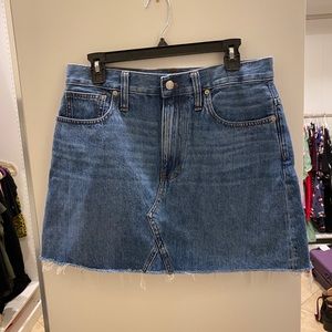 Madewell Rigid Denim Relaxed Mini Skirt (EUC)